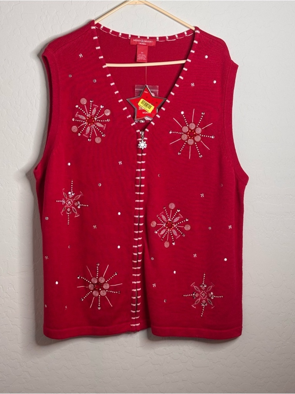 Merry Bright Woman Christmas Sweater Vest Size 2X Womens Red Full Zip NWT